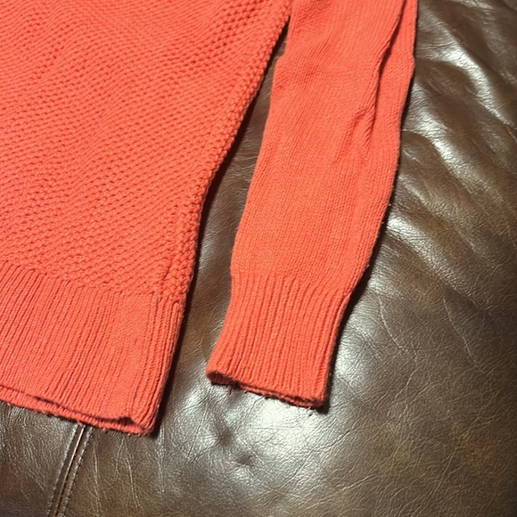 Coral knit Spring color sweater, size small - Picture 4 of 7